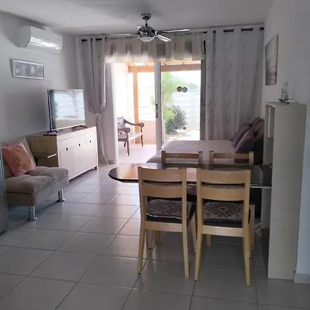 Appartement Nissi Area,ground Floor Flat, Free Internet *